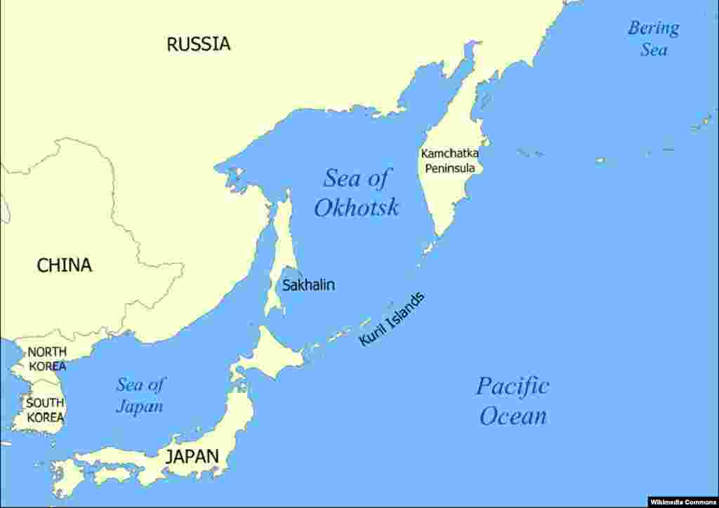The Kurile Islands (center) lie like a trail of droplets between Japan and Russia. Historically the boundary between the two countries has been tugged up and down the island chain, but after World War II that boundary slid south, hard against the Japanese mainland.