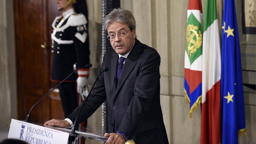 Paolo Gentiloni gives a press conference to announce the names of the ministers of his new government after a meeting with Italian President Sergio Mattarella (12 Dec)